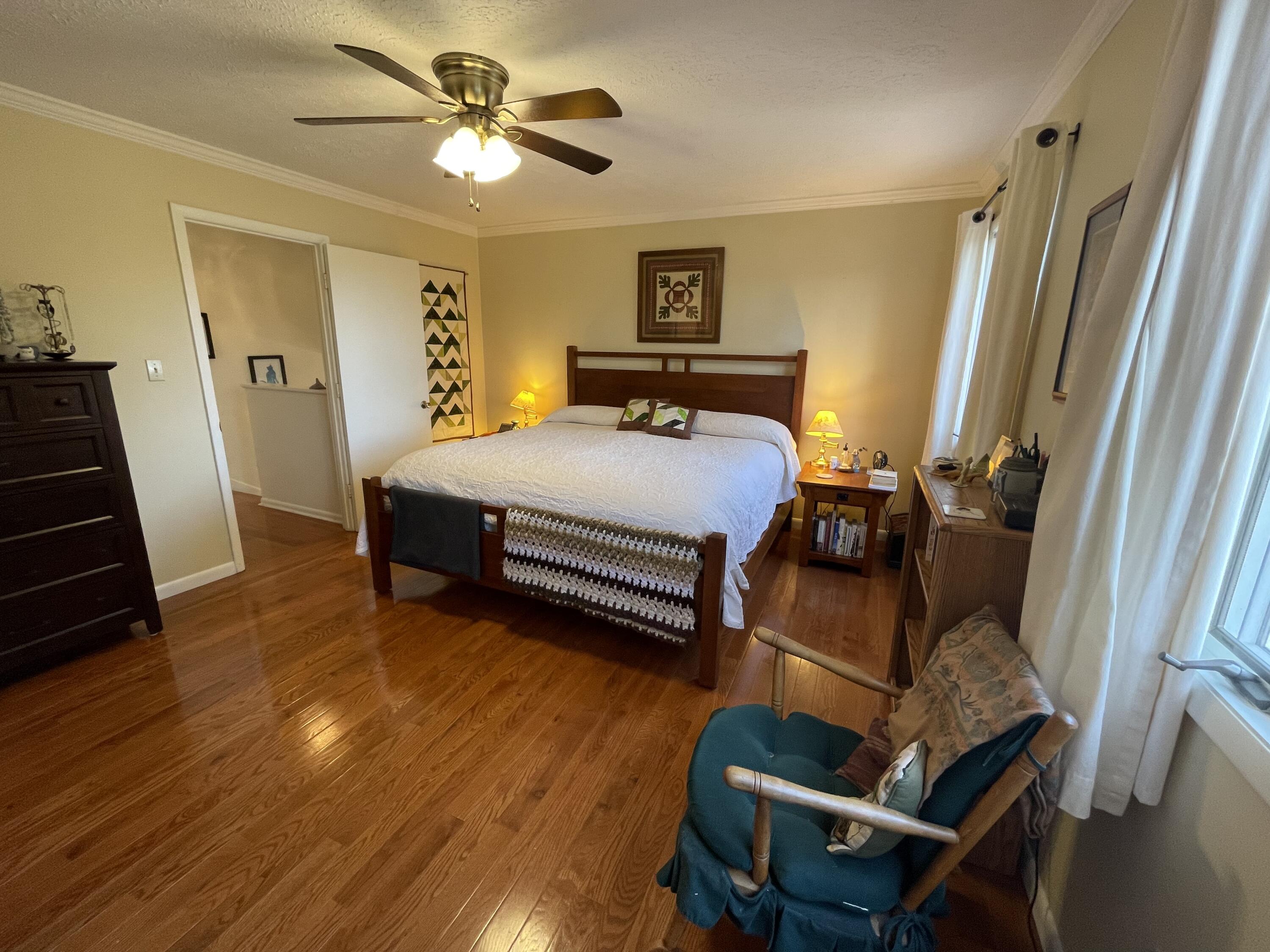 149 Ridgefield Road Southwest Wise, VA 24293 - Photo 16 of 59 master bedroom