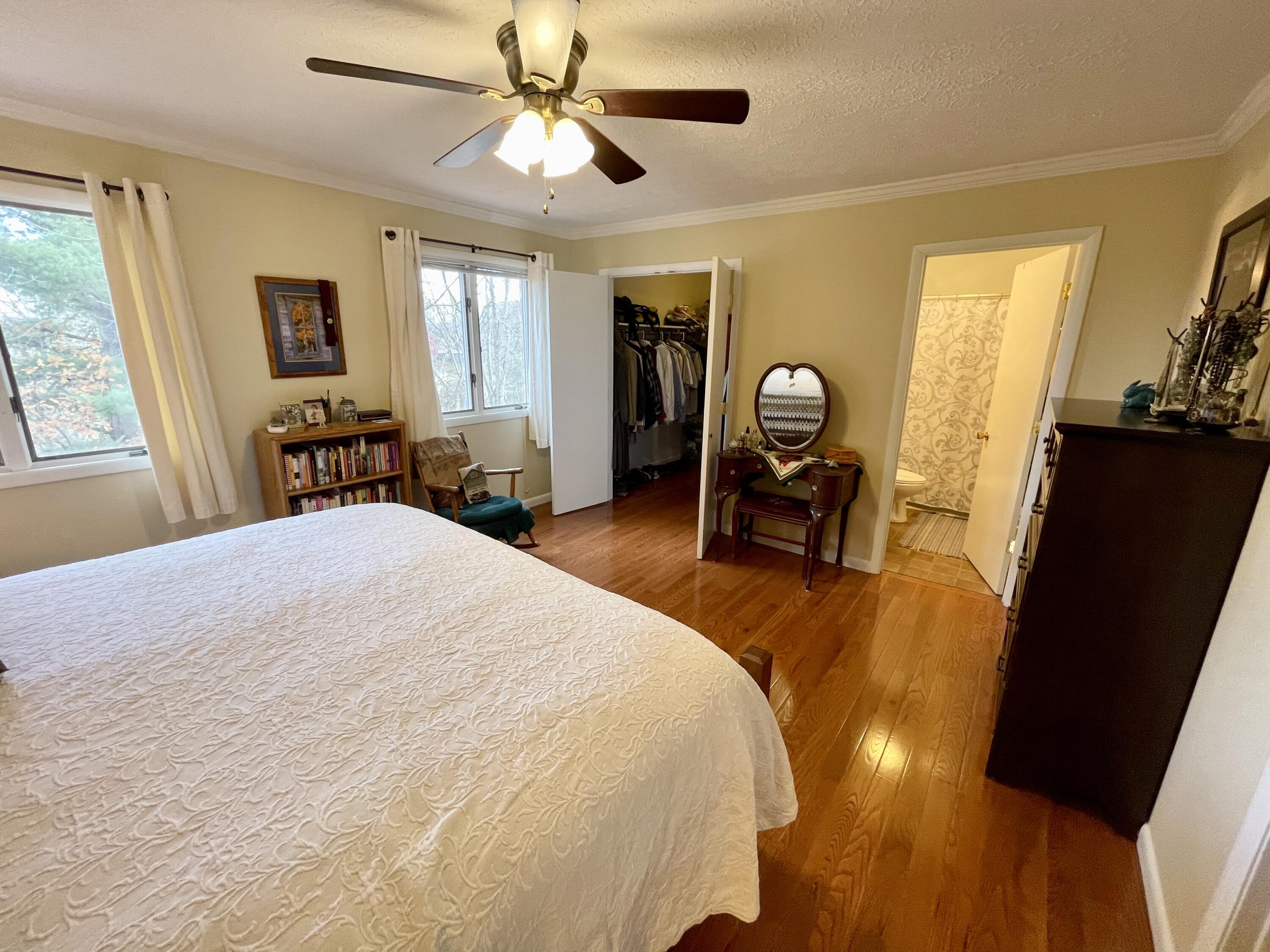 149 Ridgefield Road Southwest Wise, VA 24293 - Photo 23 of 59 master bedroom