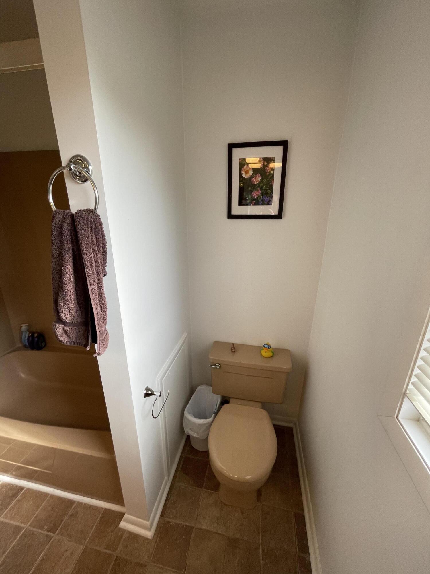 149 Ridgefield Road Southwest Wise, VA 24293 - Photo 27 of 59 second bathroom