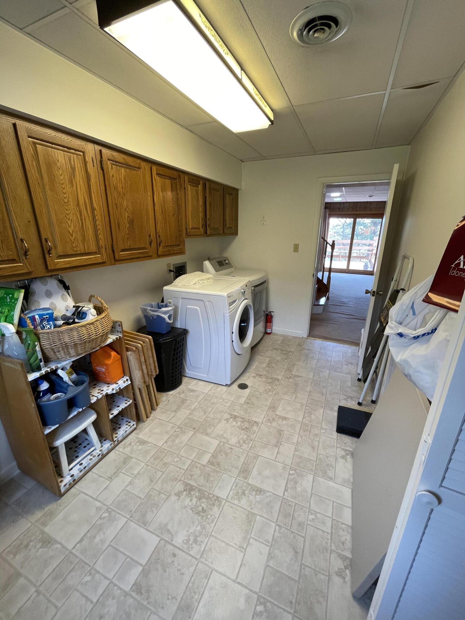 149 Ridgefield Road Southwest Wise, VA 24293 - Photo 40 of 59 laundry room