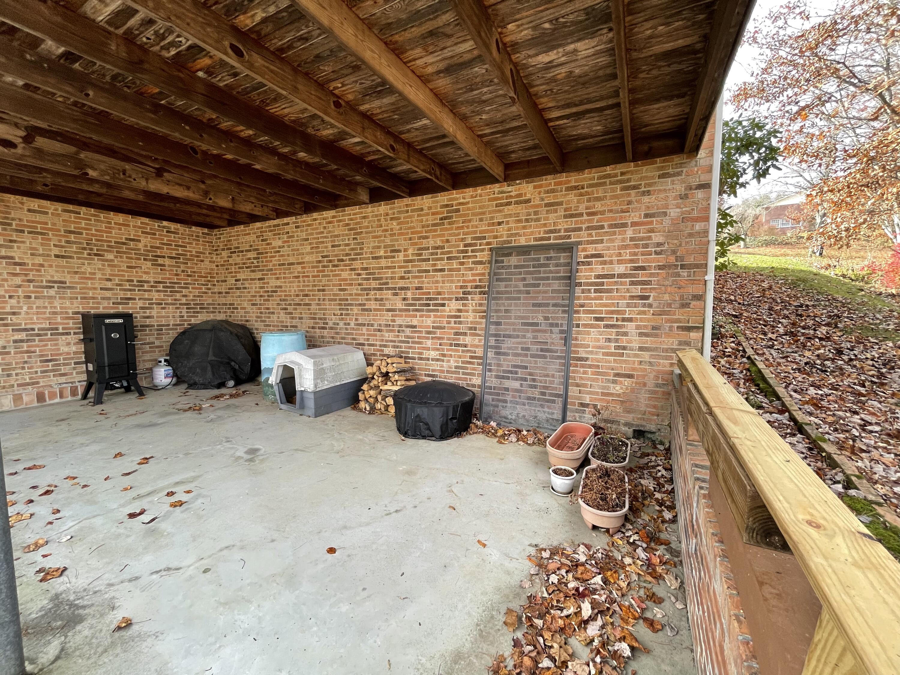 149 Ridgefield Road Southwest Wise, VA 24293 - Photo 57 of 59 area under deck