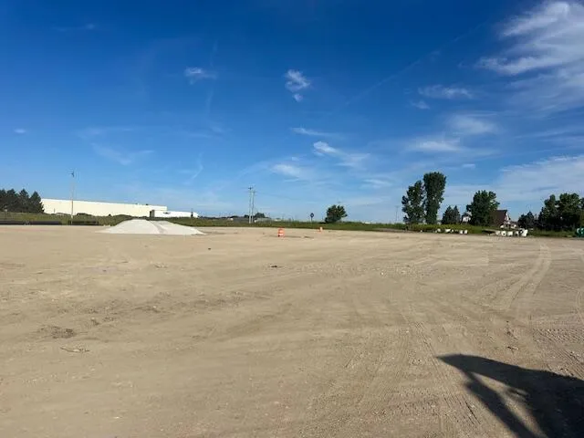 $3,000,000 | 1290 South US Highway 41, Sturtevant, WI 53177