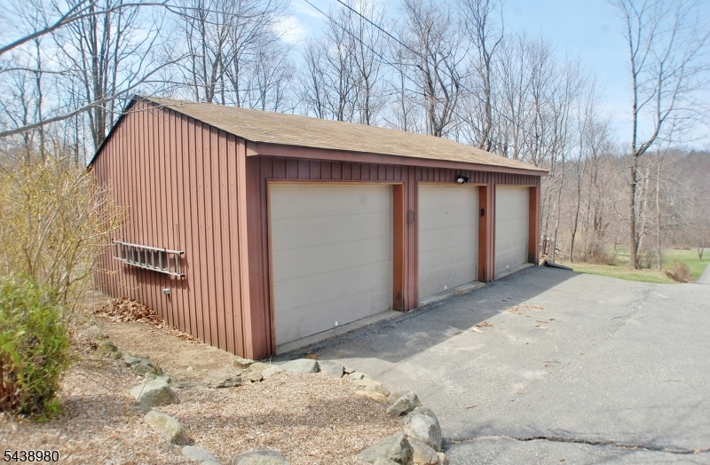 224 Holland Mountain Road Oak Ridge, NJ 07438 - Photo 31 of 34