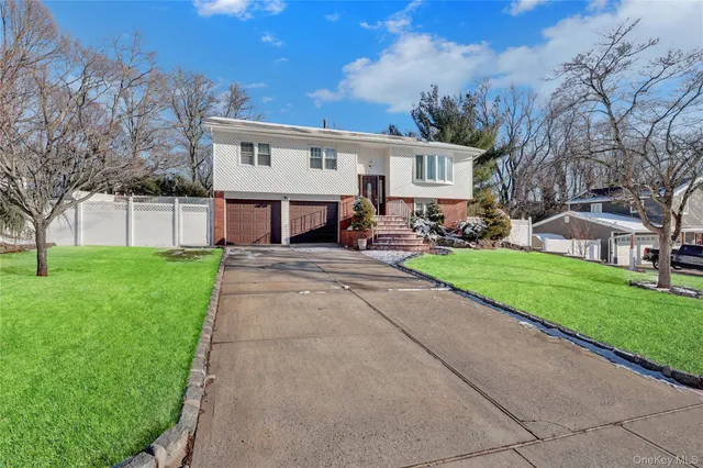 $699,000 | 97 Willow Street, Melville, NY 11747