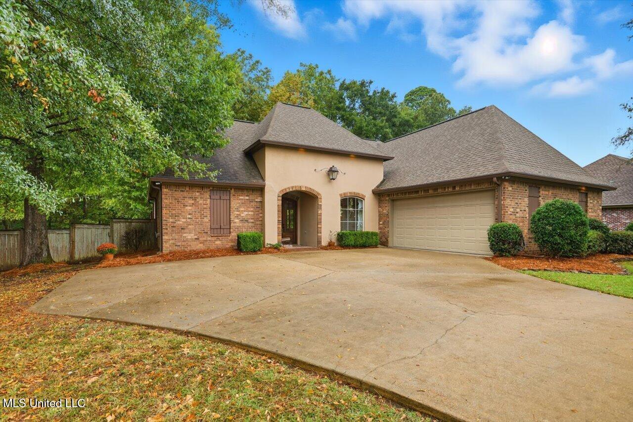 117 Bainbridge Bend Canton, MS 39046 - Photo 2 of 32 02-117 Bainbridge Ln _ Home Tours MS