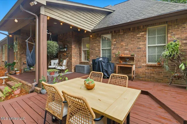 $329,900 | 117 Bainbridge Bend, Canton, MS 39046