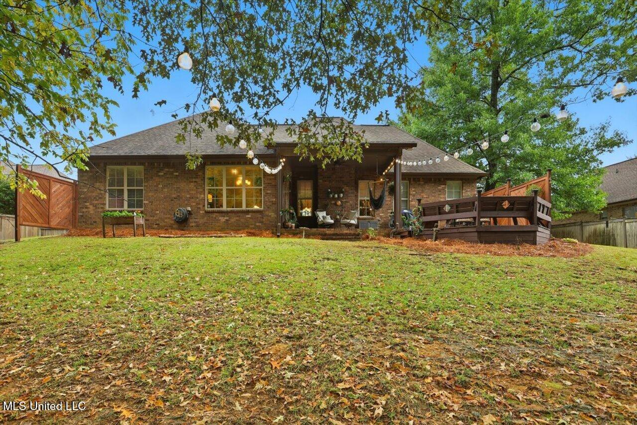 117 Bainbridge Bend Canton, MS 39046 - Photo 30 of 32 33-117 Bainbridge Ln _ Home Tours MS