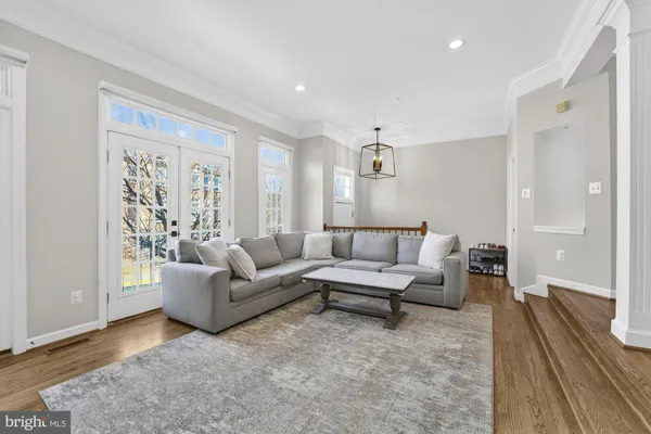 $1,100,000 | 1807 Brentridge Street, Vienna, VA 22182