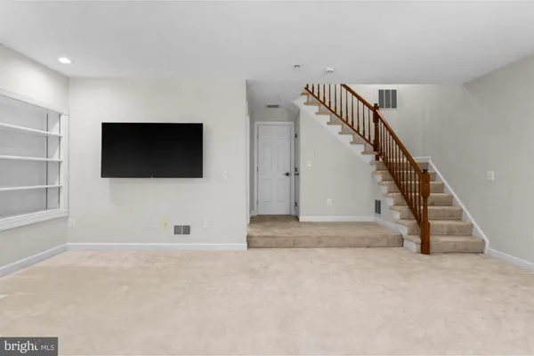 $1,100,000 | 1807 Brentridge Street, Vienna, VA 22182