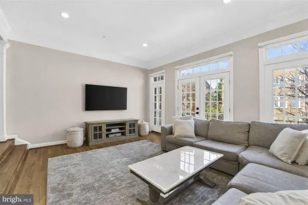 $1,100,000 | 1807 Brentridge Street, Vienna, VA 22182