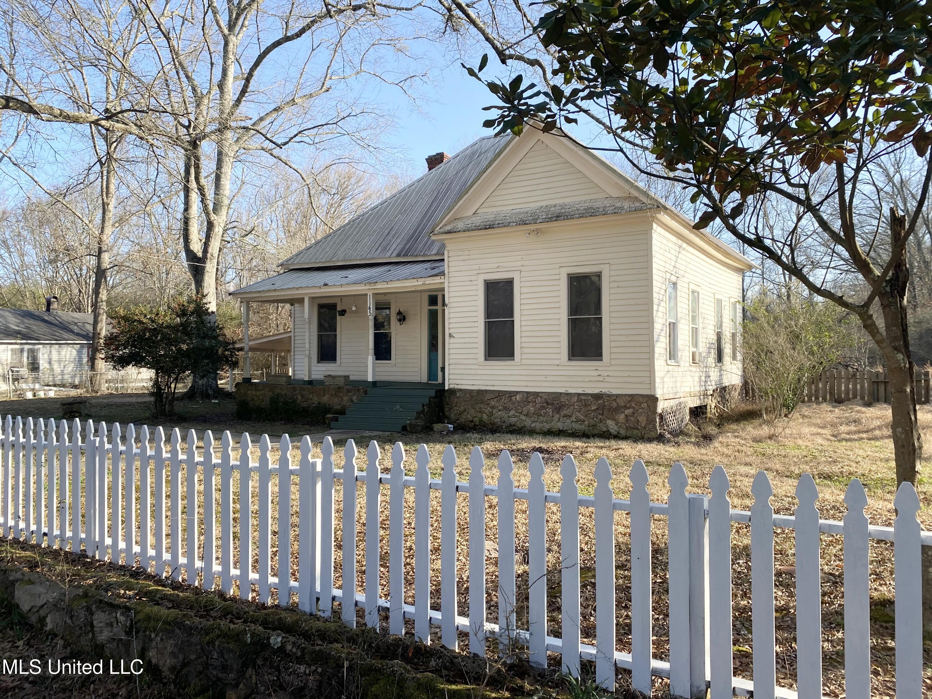 1145 Hopewell Road Crystal Springs, MS 39059 - Photo 3 of 39 IMG_2506