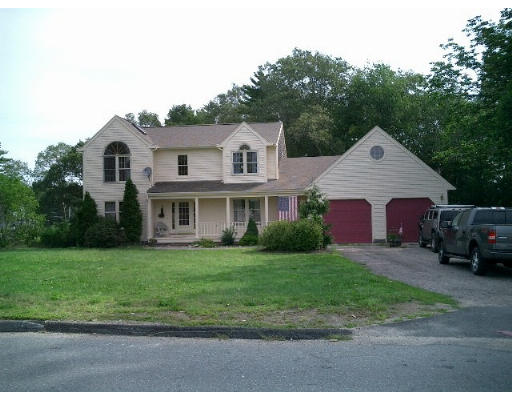 858 Middle Road Acushnet, MA 02743 - Photo 1 of 3 Gallery Image 1
