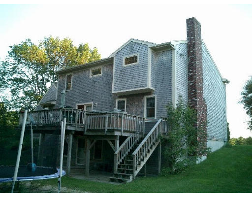 858 Middle Road Acushnet, MA 02743 - Photo 3 of 3 Gallery Image 3