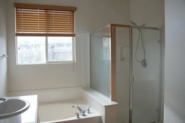 $420,000 | 681 Franklin Drive, Williams, CA 95987