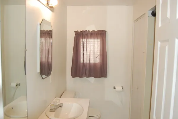 $165,000 | 21702 West Edgewood Avenue, Lake Villa, IL 60046