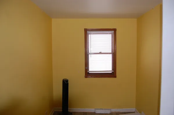 $165,000 | 21702 West Edgewood Avenue, Lake Villa, IL 60046