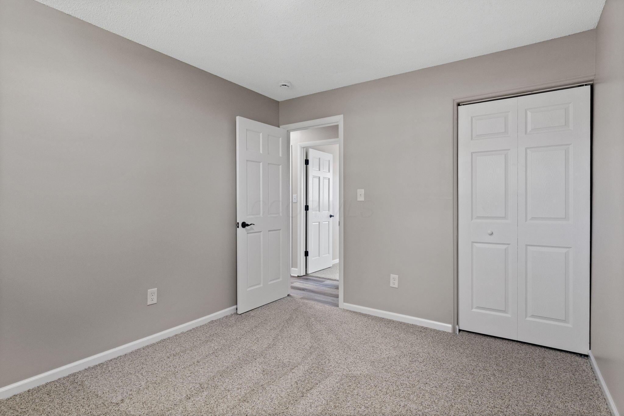 283 Blendon Road West Jefferson, OH 43162 - Photo 20 of 24 2025-10-16 283 Blendon Rd 074