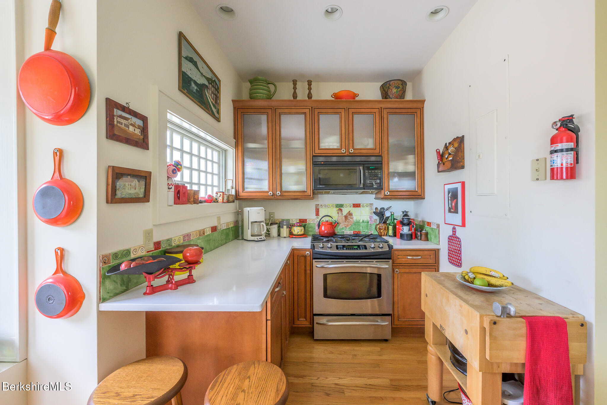 11 Prospect Hill Road, Unit F Stockbridge, MA 01262 - Photo 20 of 51 a kitchen with a refrigerator sink and stove