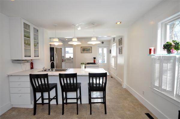 7 Maple Street Maynard, MA 01754 - Photo 5 of 30 Gallery Image 5
