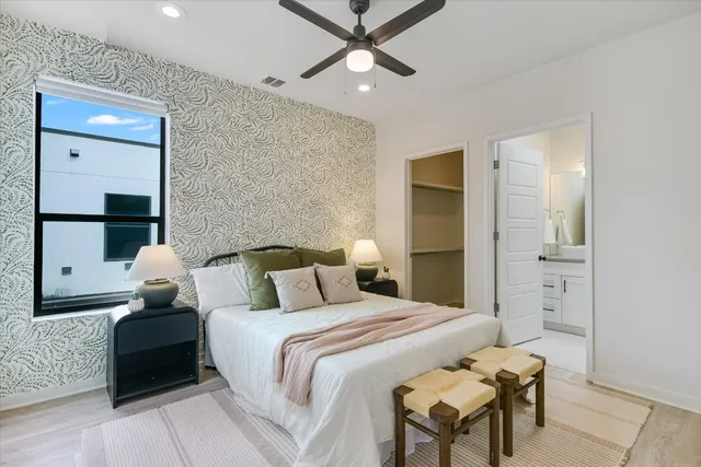 $1,249,000 | 902 West Live Oak Street, Austin, TX 78704