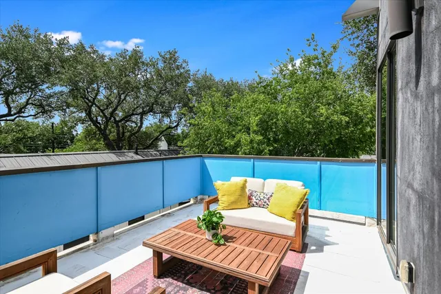 $1,249,000 | 902 West Live Oak Street, Austin, TX 78704