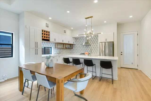 $1,249,000 | 902 West Live Oak Street, Austin, TX 78704