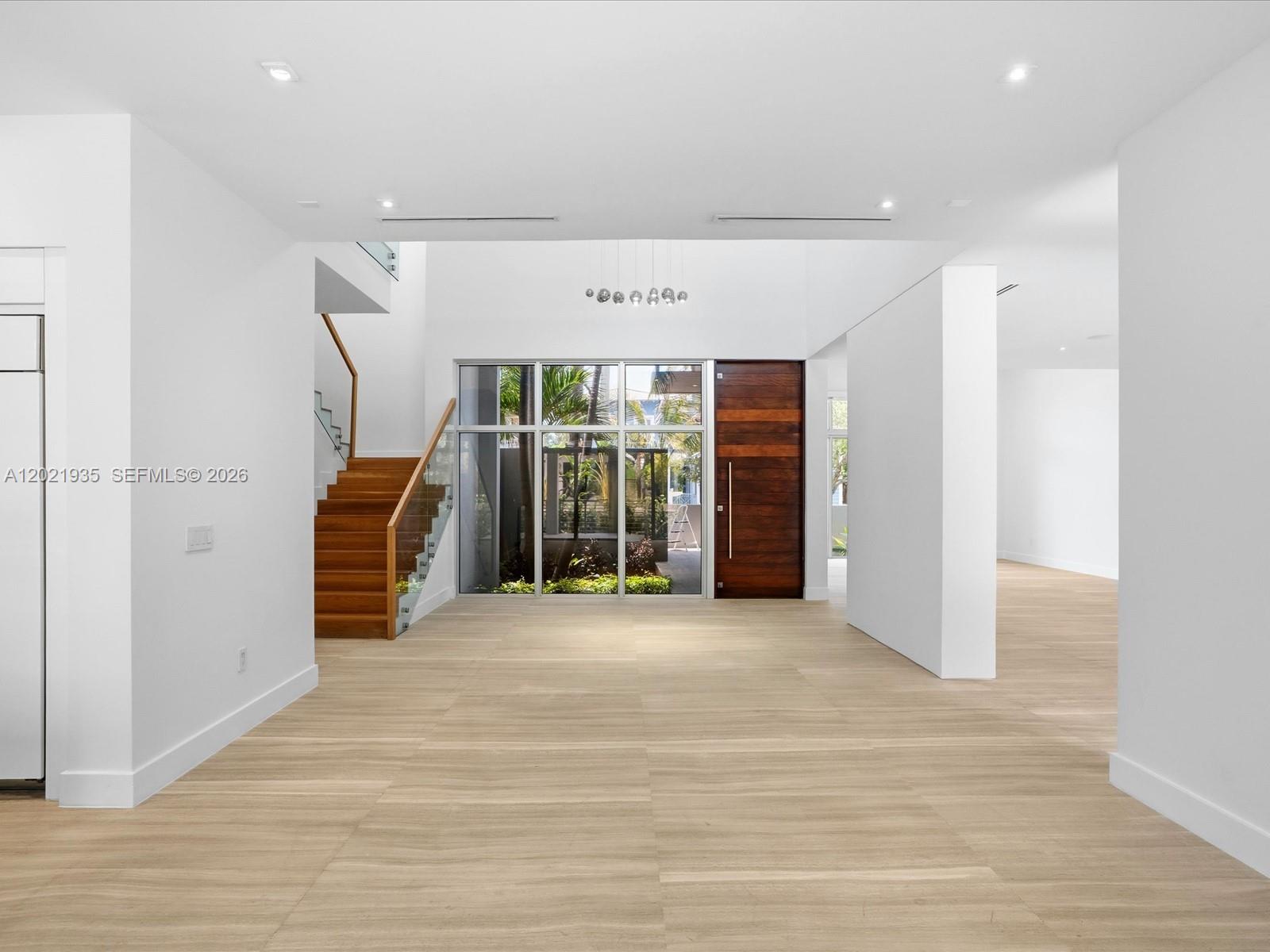 125 Hampton Lane Key Biscayne, FL 33149 - Photo 36 of 81