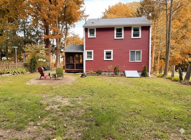 $579,900 | 11 Springwood Avenue, Stoughton, MA 02072