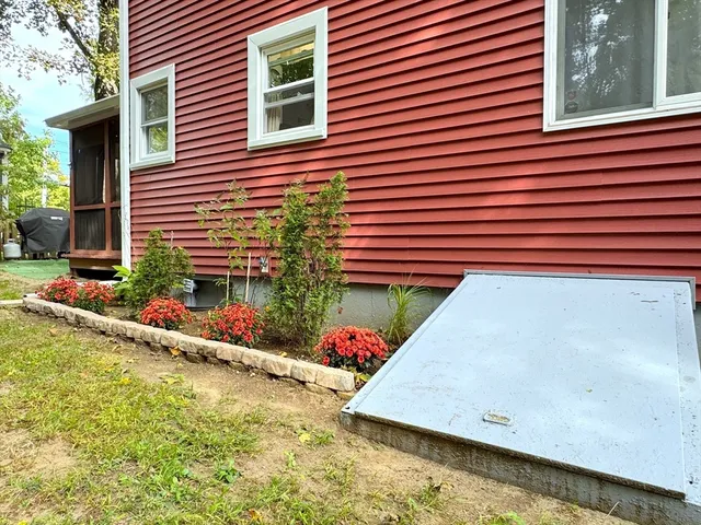 $579,900 | 11 Springwood Avenue, Stoughton, MA 02072