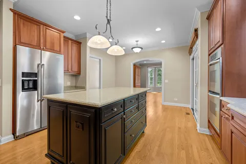 $924,900 | 130 South Bradford Court, Lake Forest, IL 60045