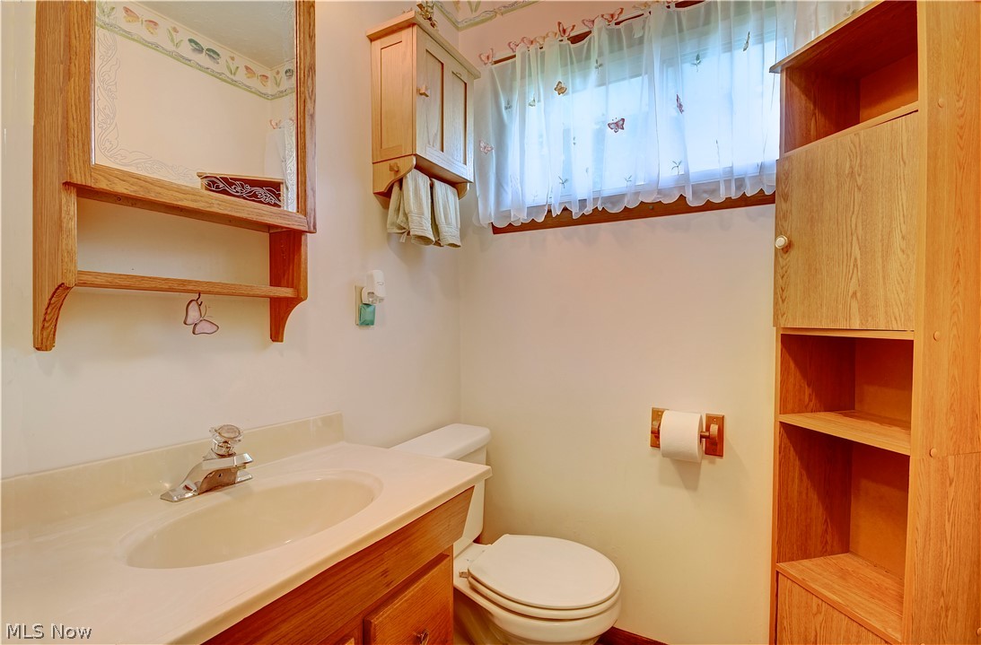 229 Fairfield Road Avon Lake, OH 44012 - Photo 27 of 31 Gallery Image 27