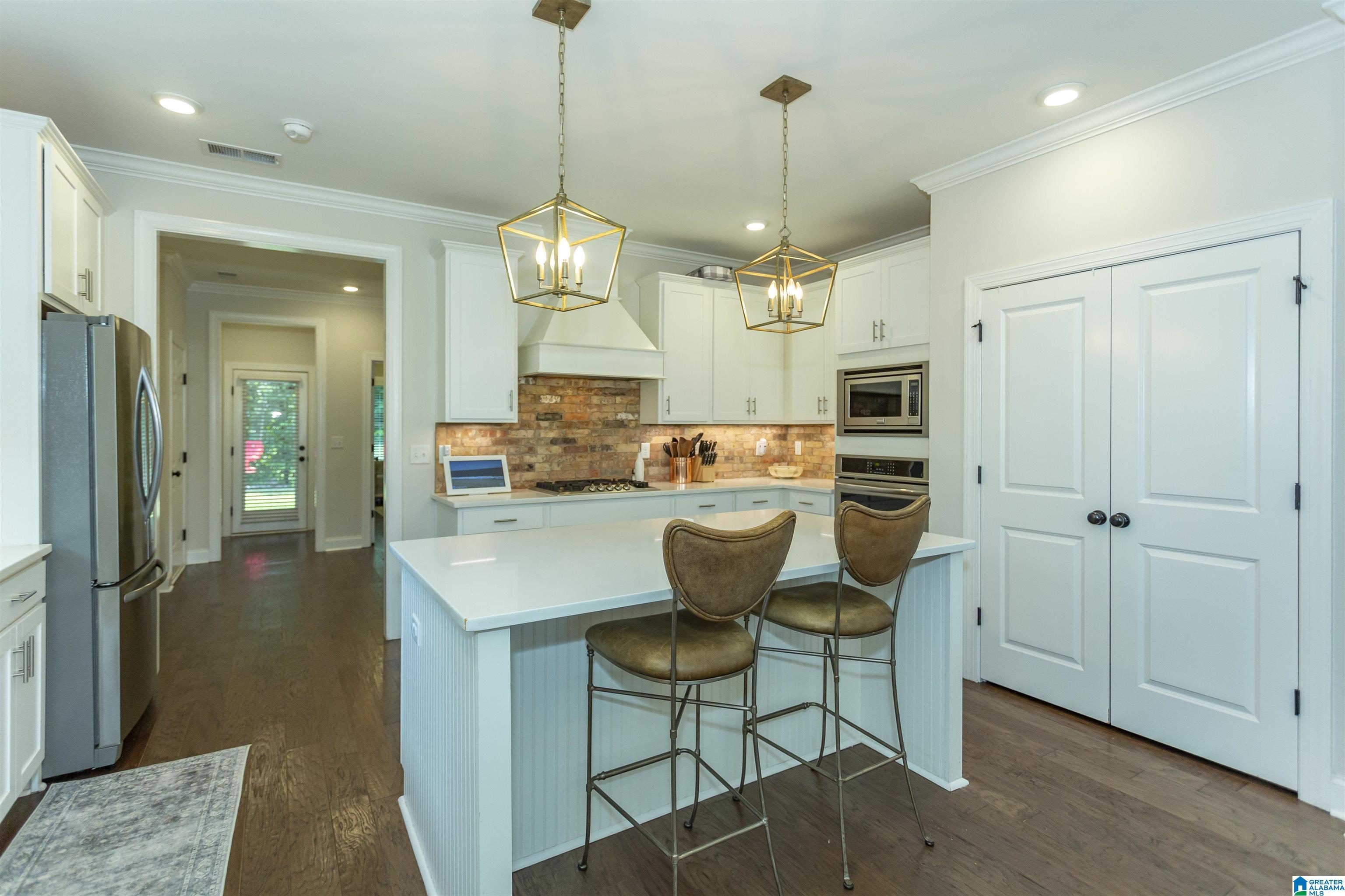 2692 Altadena Ridge Circle Birmingham, AL 35243 - Photo 11 of 60