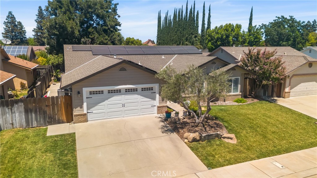 1023 Deerfield Court Merced, CA 95340 - Photo 2 of 43