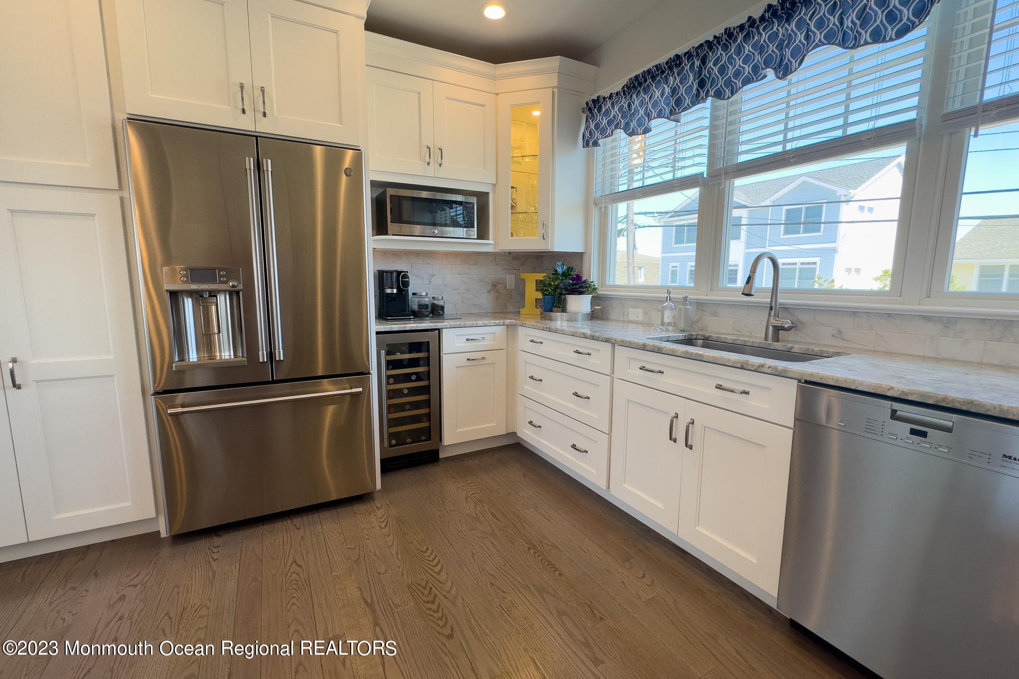 326 Venice Drive Lavallette, NJ 08735 - Photo 21 of 78 20