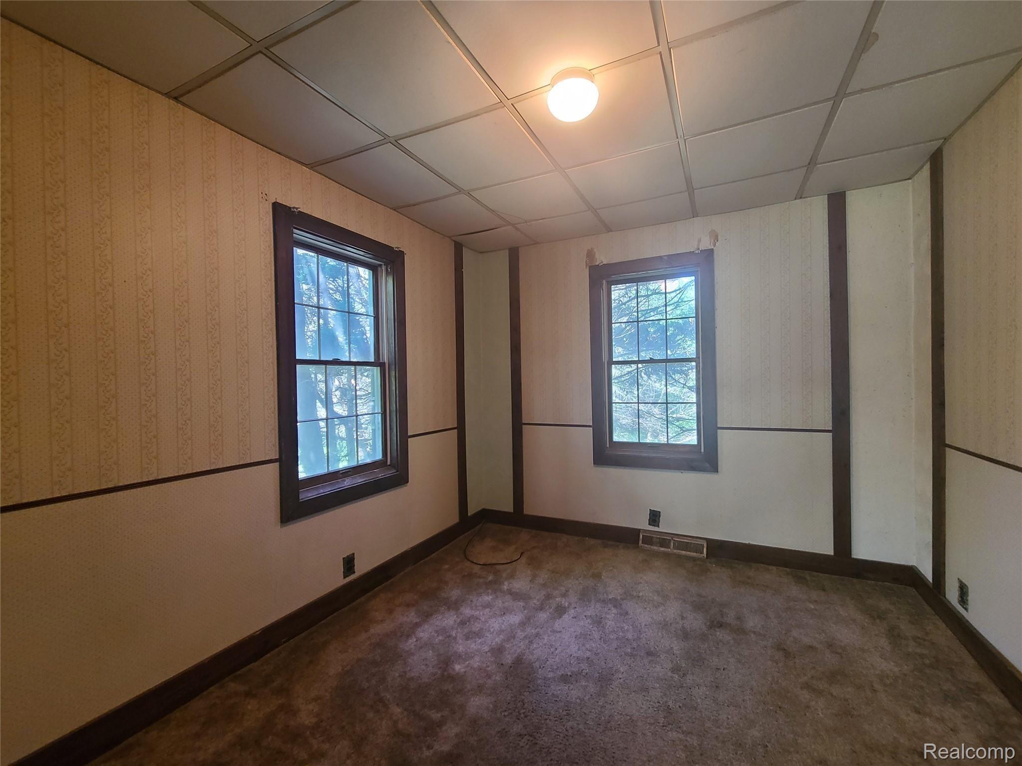 17523 Inkster Road Romulus, MI 48174 - Photo 19 of 45 Second bedroom