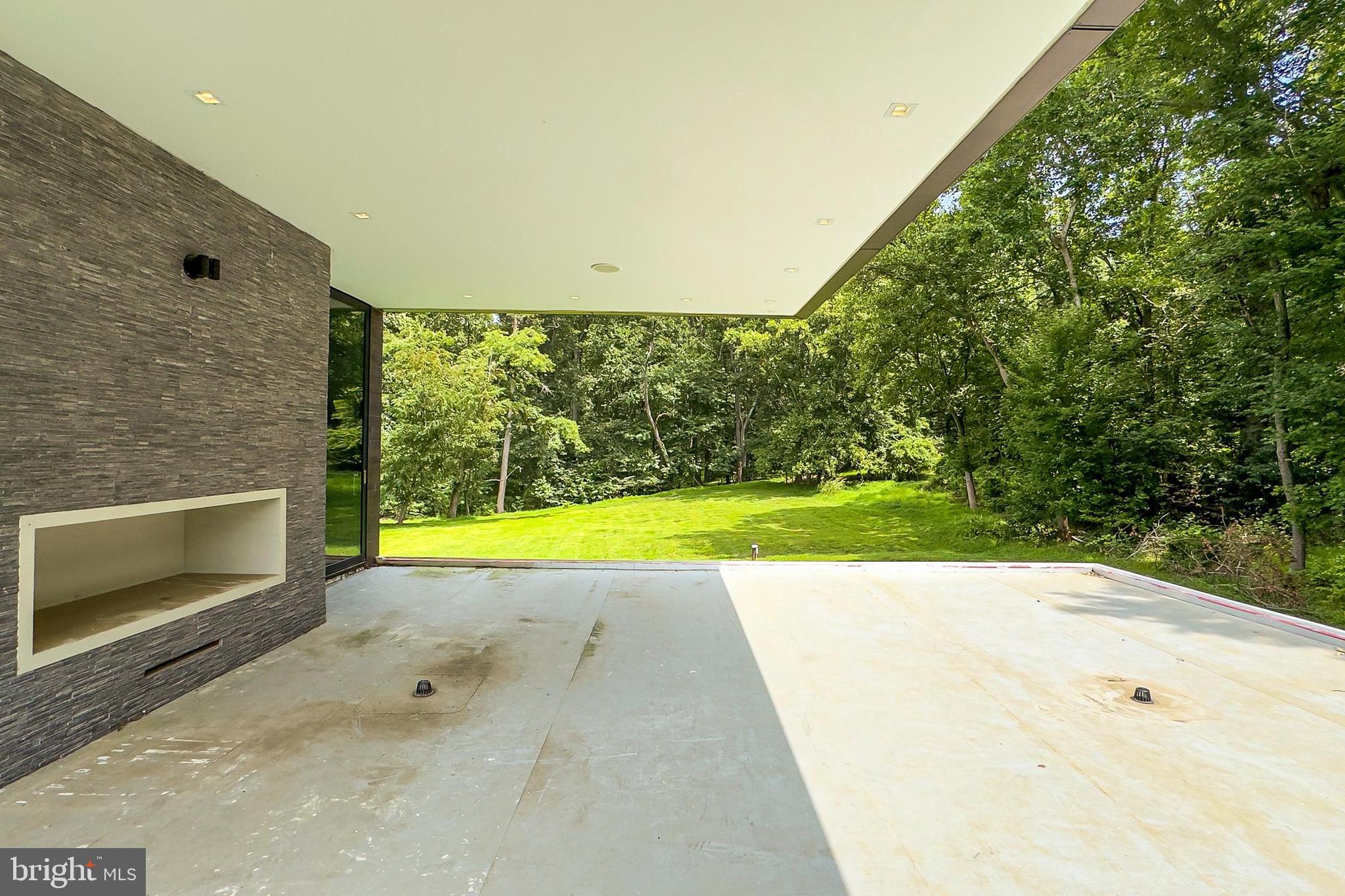 10590 Beach Mill Road Great Falls, VA 22066 - Photo 33 of 41