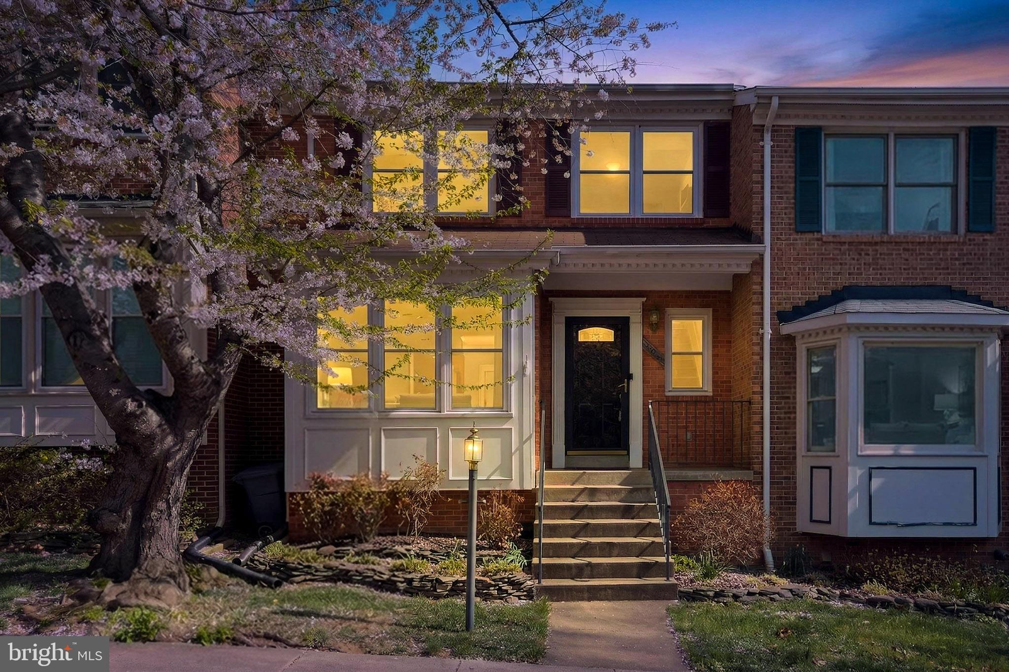 7923 Valleyfield Drive Springfield, VA 22153 - Photo 51 of 51 a front view of a house