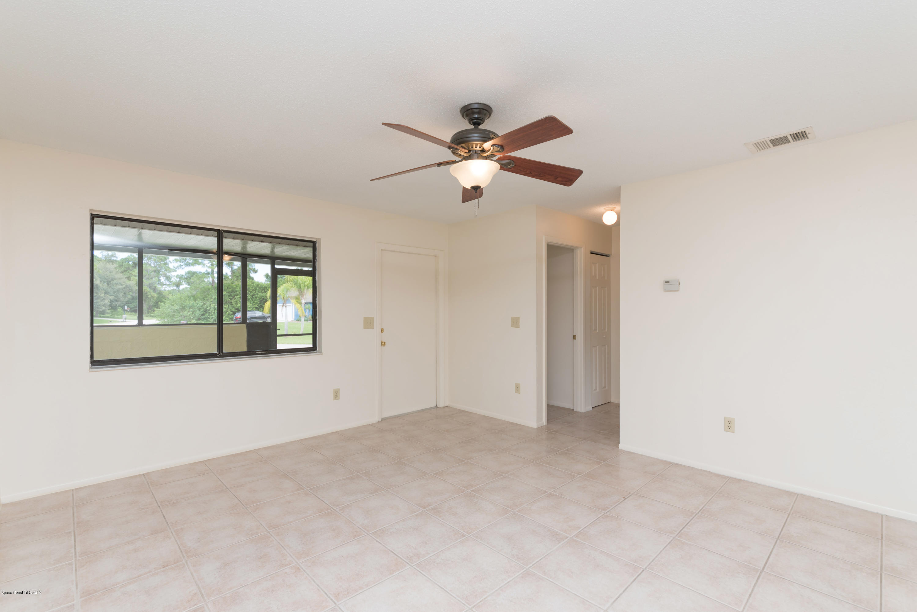 1272 Wabash Road Southeast Palm Bay, FL 32909 - Photo 2 of 18 2 View of Entry