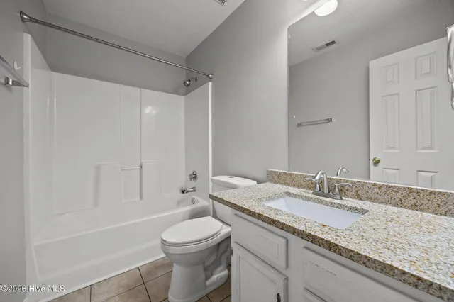 $1,300 | 336 Bracken Place, Jacksonville, NC 28540