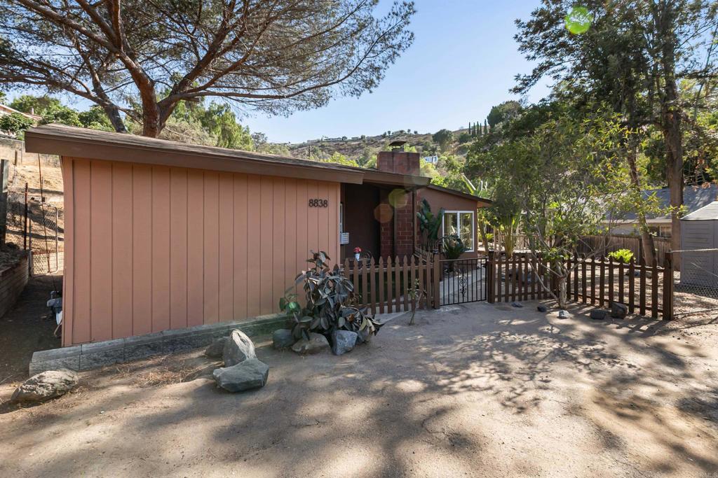 8838 Cherry Road Lakeside, CA 92040 - Photo 23 of 41 Gallery Image 23