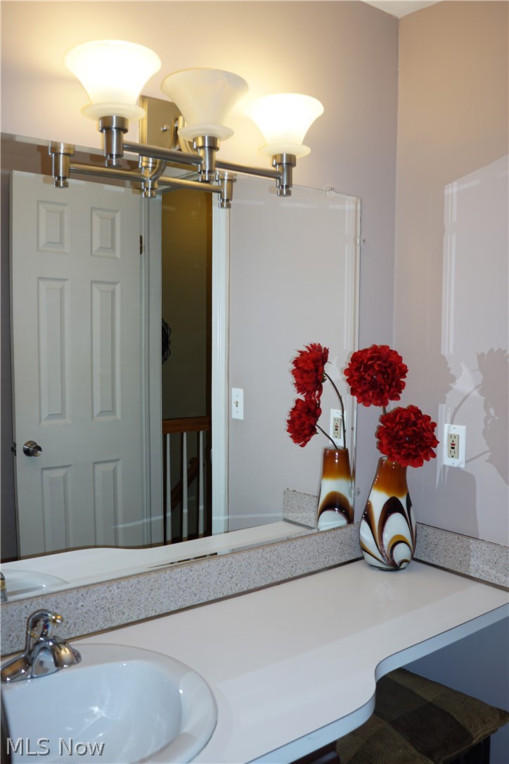6472 State Road, Unit J15 Parma, OH 44134 - Photo 22 of 25
