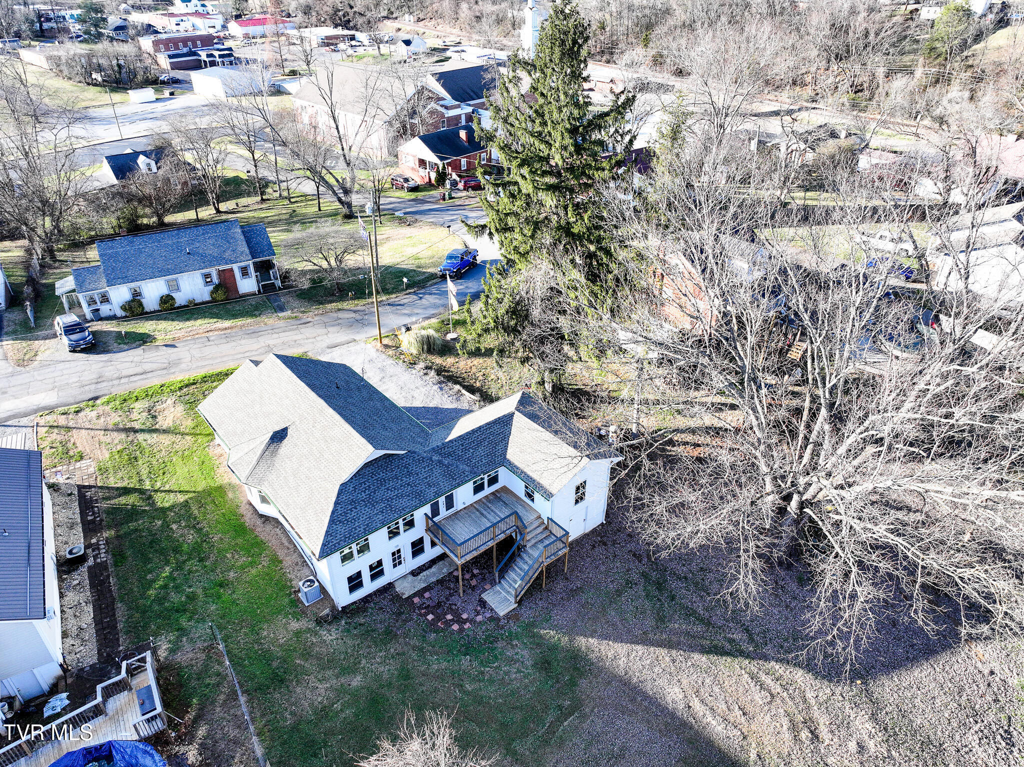 129 Ridgeway Avenue Church Hill, TN 37642 - Photo 17 of 40 DJI_20251227180912_0515_D