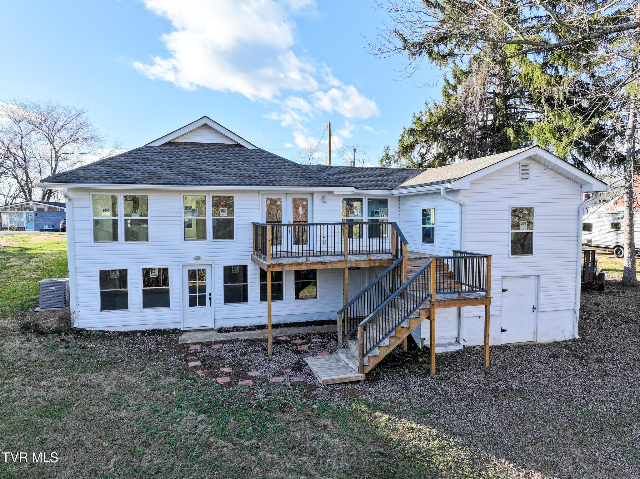 129 Ridgeway Avenue Church Hill, TN 37642 - Photo 22 of 40 DJI_20251227180714_0507_D