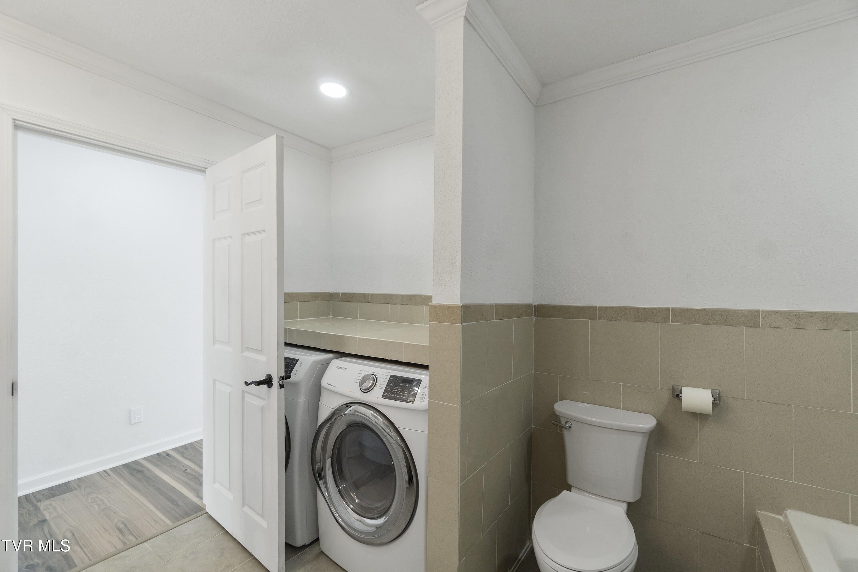 129 Ridgeway Avenue Church Hill, TN 37642 - Photo 40 of 40 DSC05812