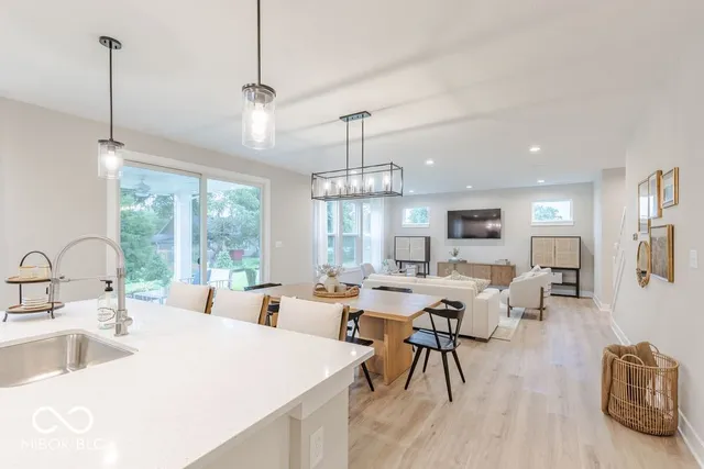 $389,999 | 12141 Olivine Avenue, Cumberland, IN 46229