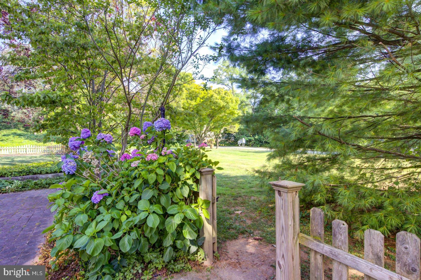 273 South Devon Avenue Wayne, PA 19087 - Photo 26 of 27