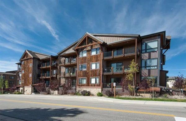 $925,000 | 235 La Bonte Street, Unit 207, Dillon, CO 80435