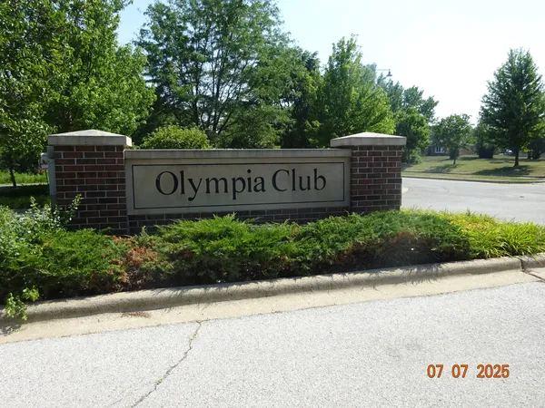 $63,000 | 20015 Delphi Drive, Olympia Fields, IL 60461