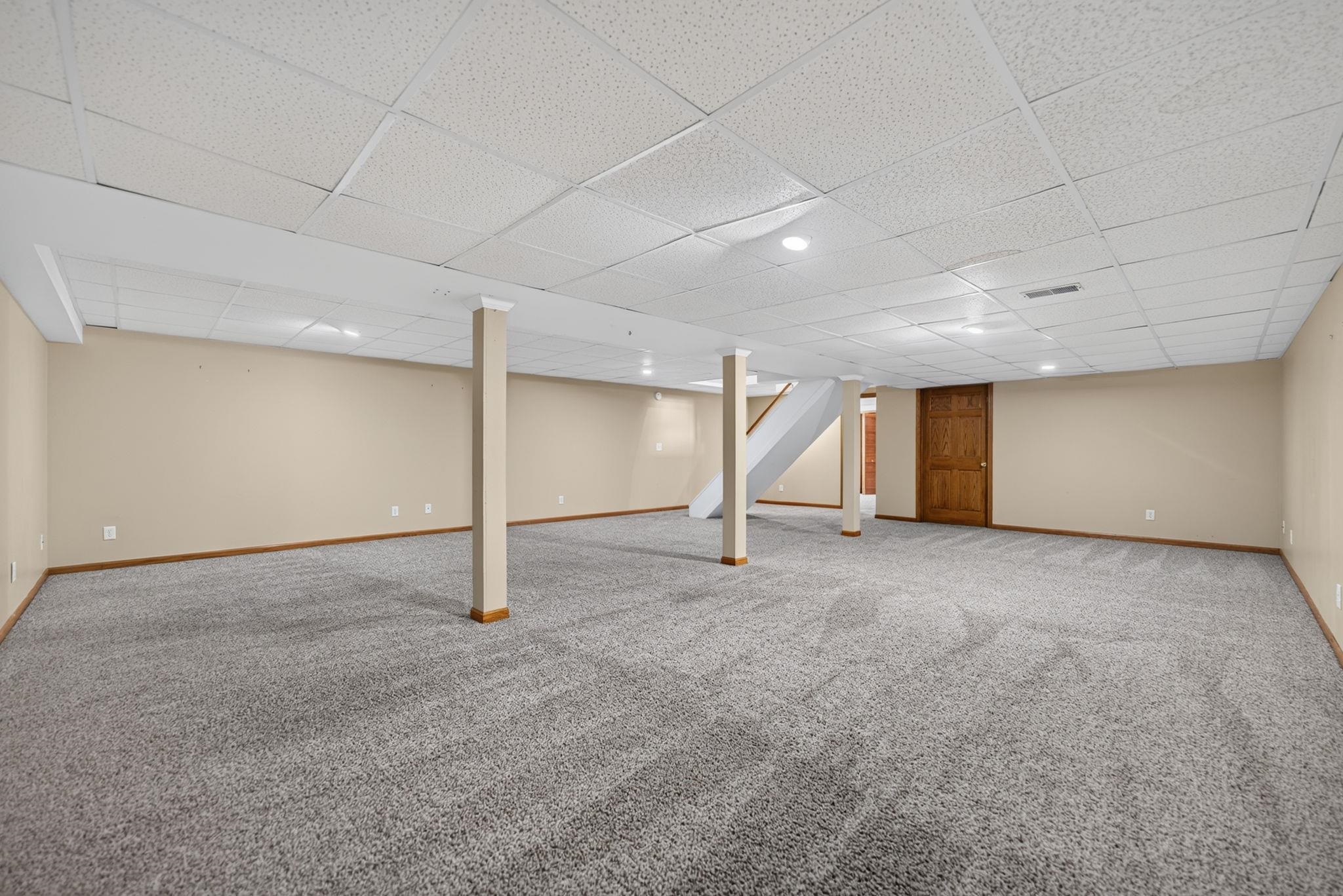 740 Timber Creek Road Dixon, IL 61021 - Photo 31 of 40 Gallery Image 31