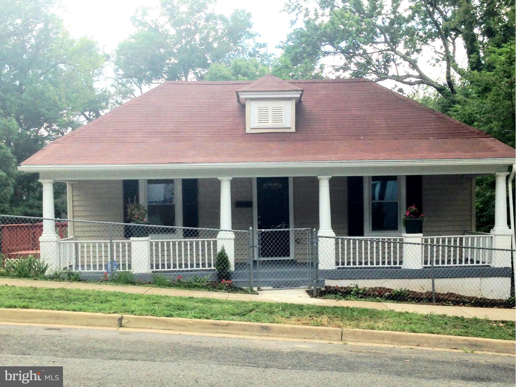 Exterior (Front)